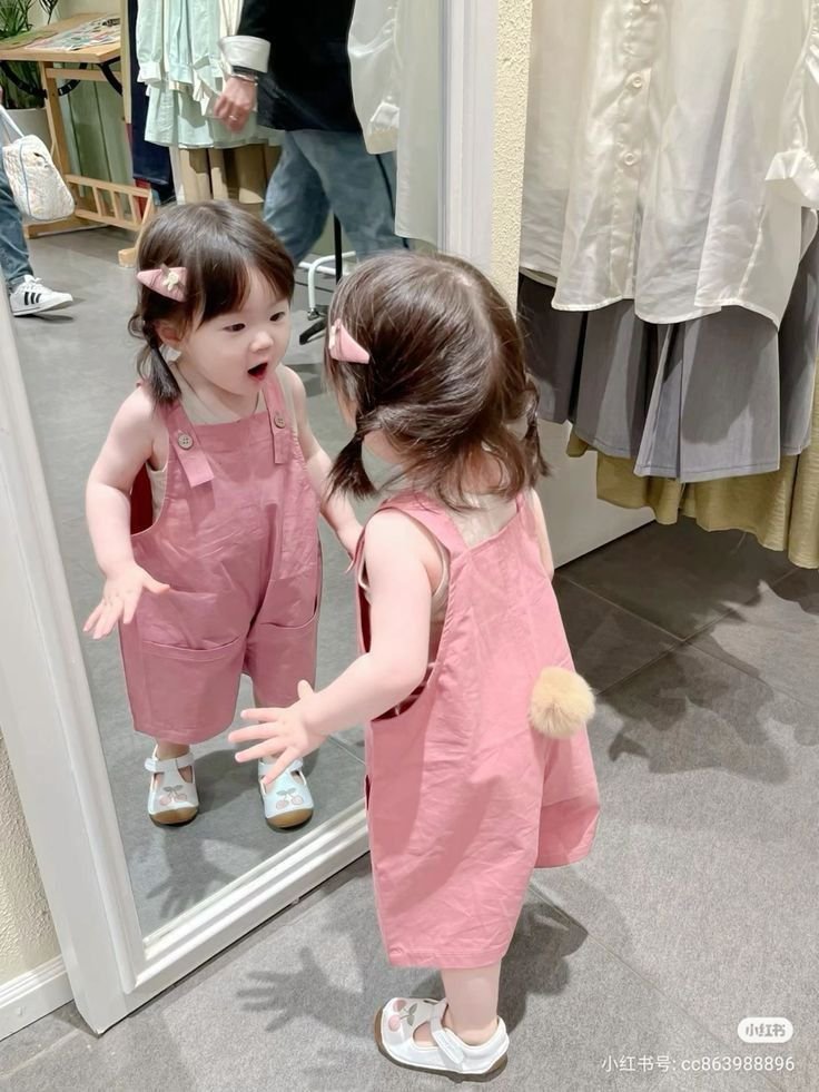 1bulannia's tweet photo. 📍 Gandaria City Mall

habis ke toko perhiasan, geser ke stan baju https://t.co/u95vzLXwZL