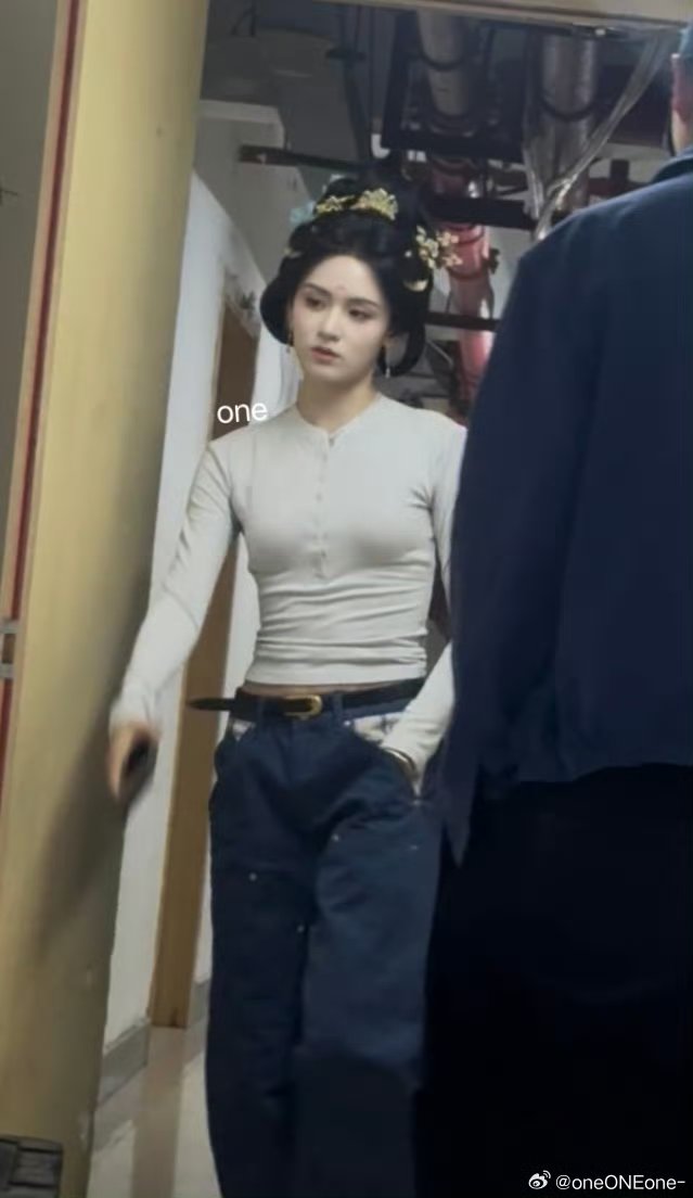 zhouyiruu's tweet photo. HELLOOO, MY BEAUTIFUL LADY XU CHUNIANG 🥺🥺🥺🥺🥺🥺 https://t.co/viJ12wCYQH