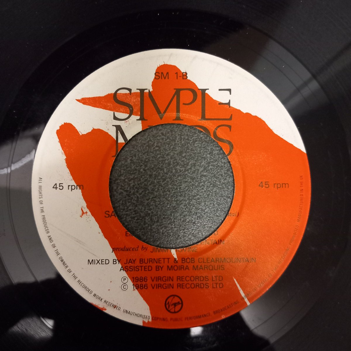 The_Harry_Man71's tweet photo. 1986. Sanctify Yourself #7inch single #simpleminds #virginrecords #jukebox #dinked #80s #vinyl #vinylcollection https://t.co/IzQ1UcKqRO
