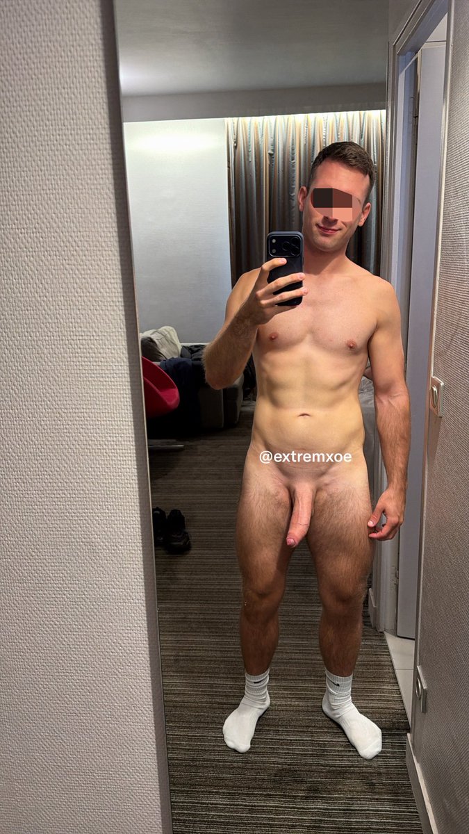 extremxoe's tweet photo. Do you like to see my big fucking cock and my hairy legs in nike socks? 🥵💦

On Onlyfans you get more intense content, Link in Bio 😈🫶 https://t.co/vm8EYA8xk0