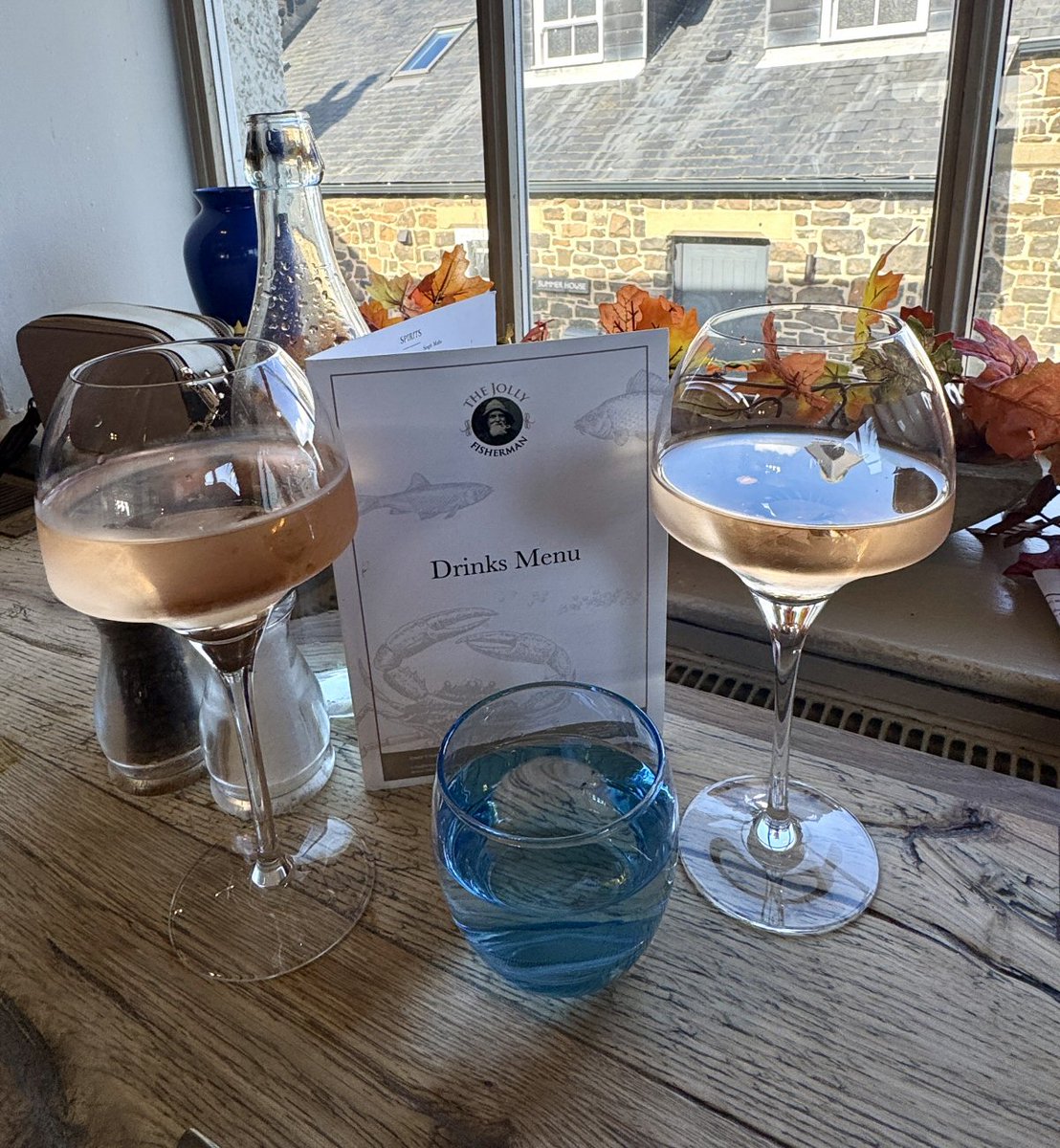 StickyBeakBlog's tweet photo. Invited | Seafood, a hearty ploughman’s and sea views at The Jolly Fisherman, Craster.

Our review: https://t.co/MYirPcFVDk

Lunch hosted through Experience North-East England. No payment; all opinions our own. https://t.co/jOvdCEjbpc