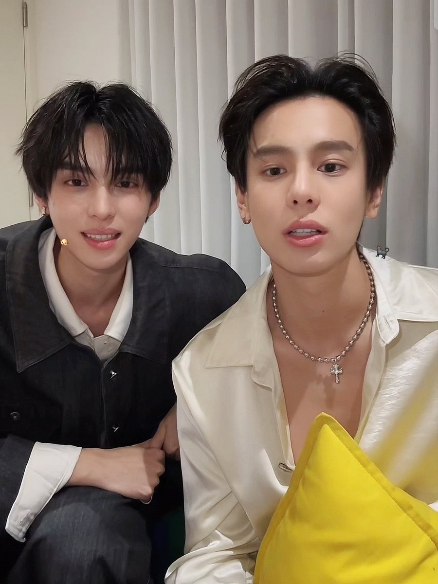staryueyue02's tweet photo. พี่แบ​งค์​จะไปรู้อะไรพี่!

#foolinlove​ #BankArtit #Copterntp #copterbank https://t.co/dWYUz2blve