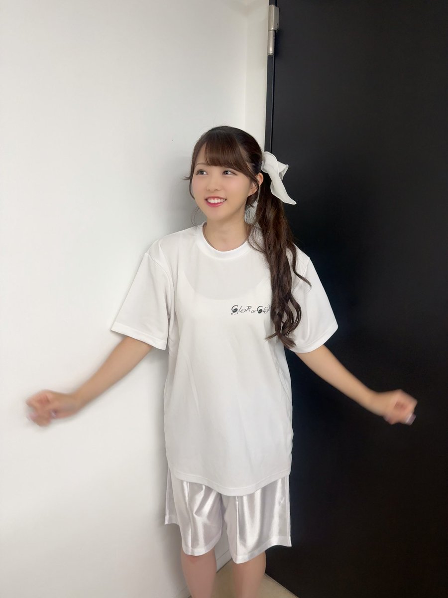 yukinonano8's tweet photo. バズったので告知します(̨̡ ･⊝･ )̧̢✧*｡

アイドルグループ『COLOR of COLOR』
白色担当 宮下ゆきのです🦙❄️⋆.˚
写真は大阪だけど東京で活動してます♩

来週10/26(月)にワンマンライブあります🎤
ぜひ来てください><🐈ྀི

🎟🔗 https://t.co/lprV3bzx09 https://t.co/KMAWA0u1rk