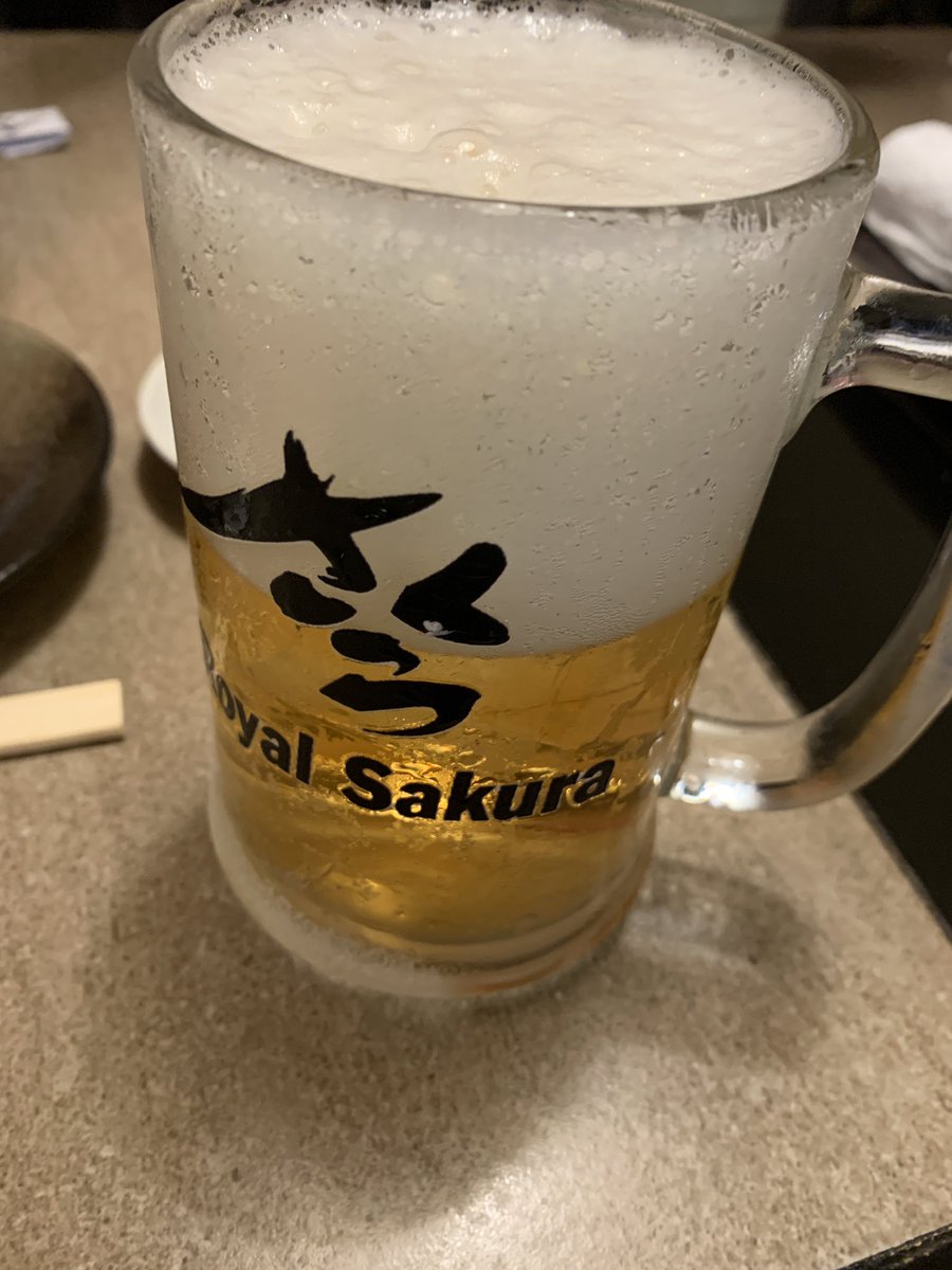 Anonymous_No81's tweet photo. お金もゲットしたので
無事に到着しての乾杯🍻

仲間達も大好き🌸
ロイヤルさくらさん

変わらず美味い😋 https://t.co/ECRiDPAn9m