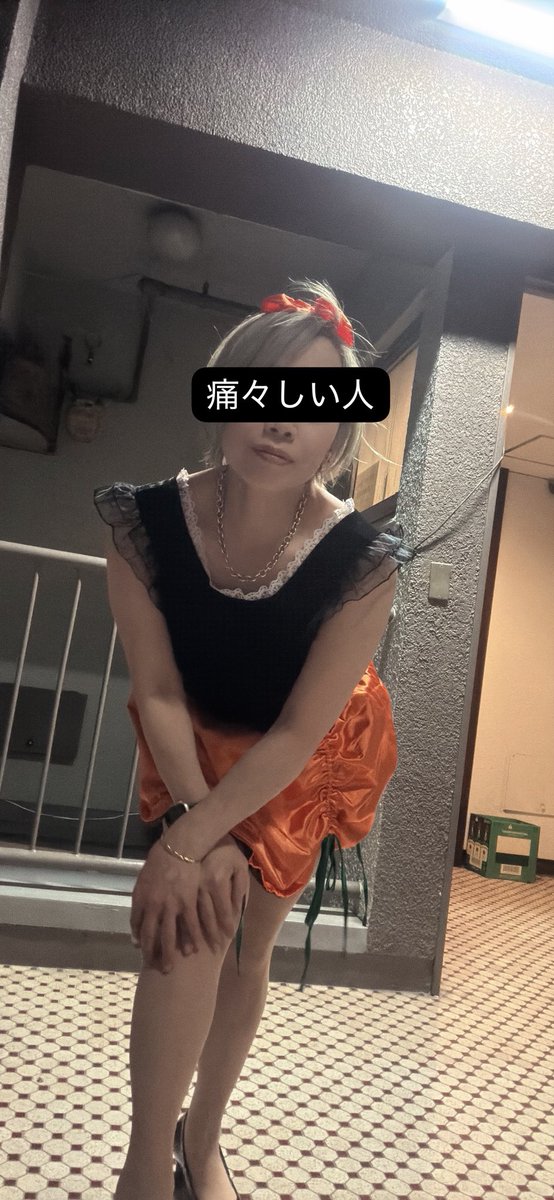 asari_to_Roco's tweet photo. 昨夜も沢山のお客様のご来店💕本当にありがとうございました！皆さんに会えてとても幸せ❤️
来週
再来週はハロウィンコスにてカウンターに立ちます🎃
痛々しいとか言わんと温かく見守ってください👻👻

明後日火曜はこなすちゃま🍆の日です！
こなすちゃまファイトー！

@asari_to_minna 
@konasu_san https://t.co/IB6F932UjM