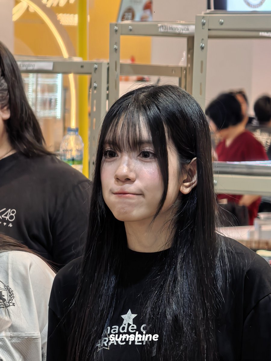 _sunshinesister's tweet photo. โร้ดโชว์เดี๋ยวนี้ขายซาลาเปาด้วยหรองับบ​  👀 

#JewBNK48 #LuksornBNK48 https://t.co/lrfQX8F9Yw