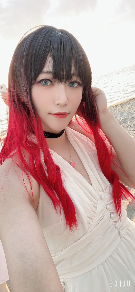 Rub_7's tweet photo. 遅報ー！今日はロケでWBサンセット併せしてきたよー🌊☀️
💄ちゃん、初出しでした🫡
メイク用改善です😩 https://t.co/yg5qu5iTVp