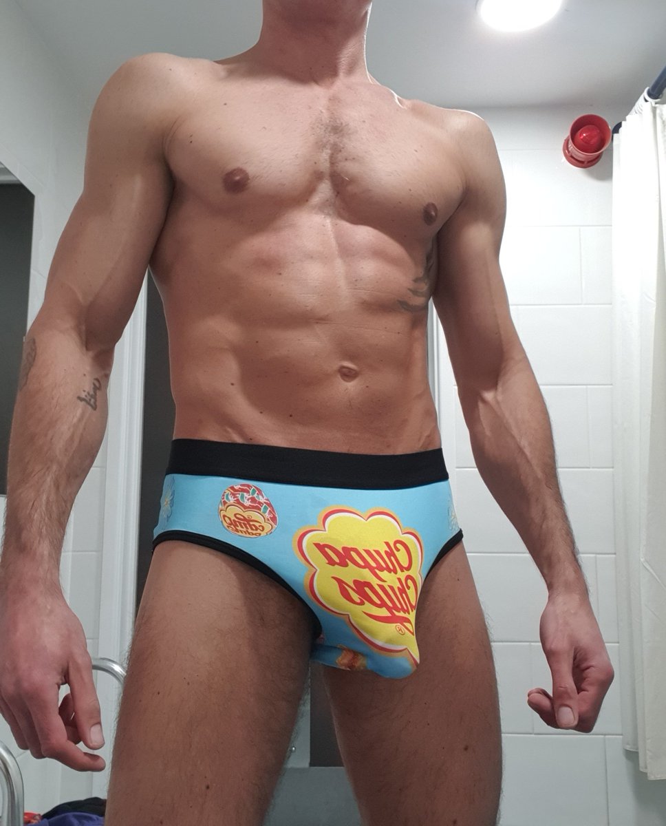 sportgymlad26's tweet photo. #OnlyFans #GayOnlyFans #GayCreator #Twink #Top #CollegeGuy #GayTwitter #LGBT #18plus #NSFW #SoloCreator #Creator #exhib #voyeur #cam #teen #hung #bwc https://t.co/jMoDHGQLaV