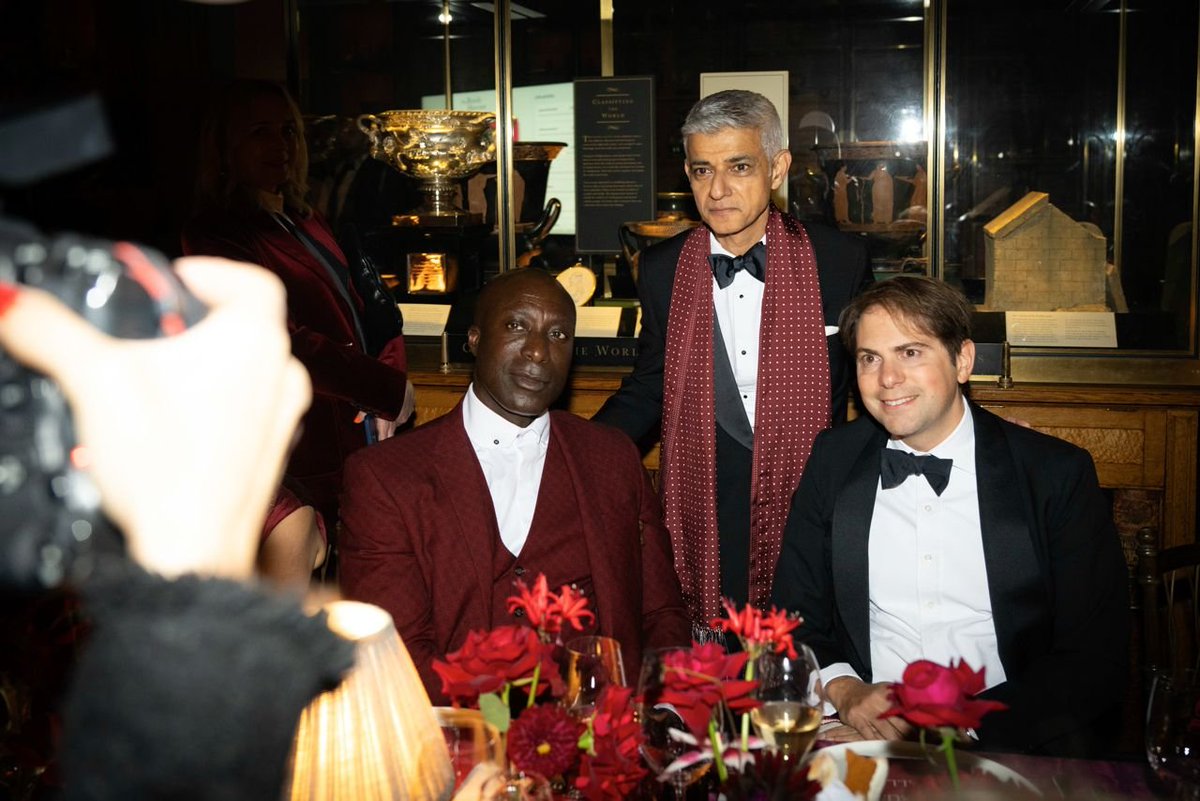SadiqKhan's tweet photo. A night of celebration, culture and thousands of years of history. 

The @britishmuseum Ball brought people together to celebrate our shared love of culture - and raise vital funds to help preserve the museum’s extraordinary collections for generations to come. https://t.co/MyNjQnMqCu