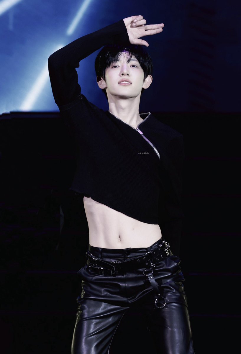 Daydream_siksu's tweet photo. 🔥🔥🔥🔥🔥🔥 https://t.co/0q2qmY0yIY