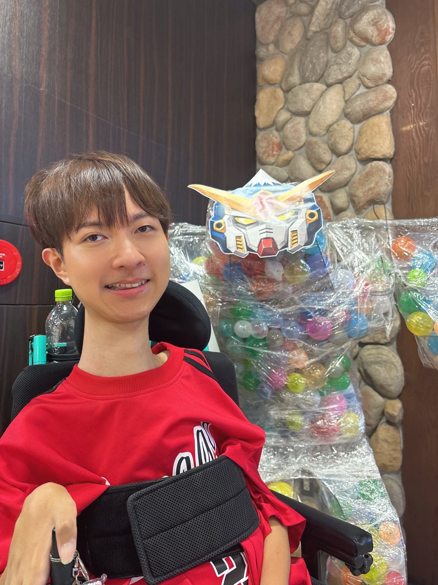 Manato_200373's tweet photo. 誤解されている方がいるので
一つだけお伝えさせてください

ここ数日で話題になっている
ネタケーさんと僕が同一人物だと思われ

投稿内容に関するコメントやDMを
何件かいただいています

同じ病気ではありますが
僕とネタケーさんは別人です

また僕自身
性に関するサービスについて
投稿したことは一度もありません

誤解のないよう
よろしくお願いします♿️🍨