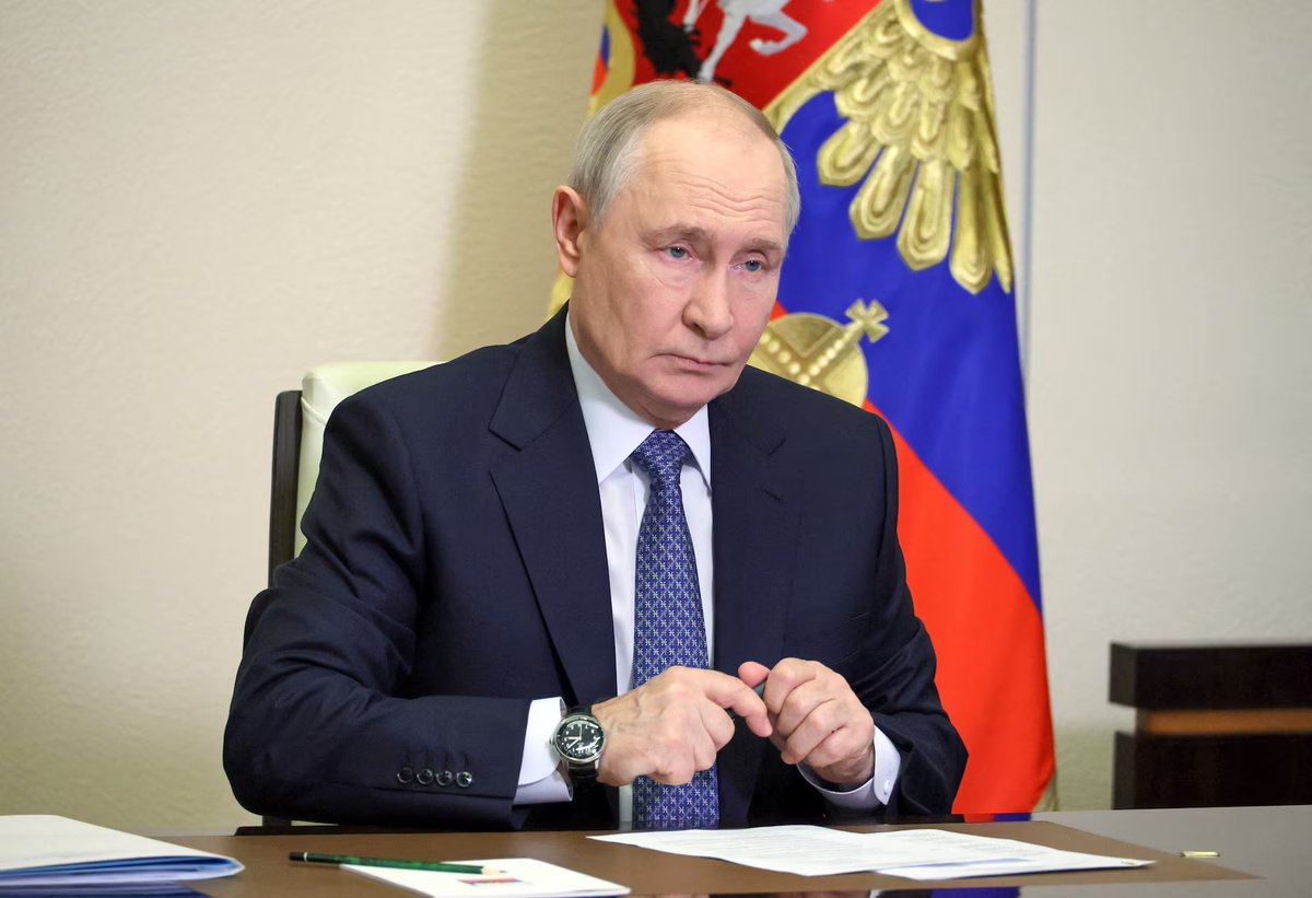 SheriffMD11's tweet photo. Putin instructs the government to approve a program to rehabilitate commercial and logistics infrastructure damaged by terrorist attacks, the Kremlin says. https://t.co/3mReTwTJxR