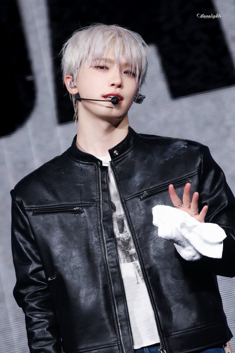 _Moonlight0211_'s tweet photo. 261010 [吉BOARD SHOW] in MACAU

#DINO #디노 #이찬 #ディノ
#SEVENTEEN #세븐틴 https://t.co/7QrhOmEkvV