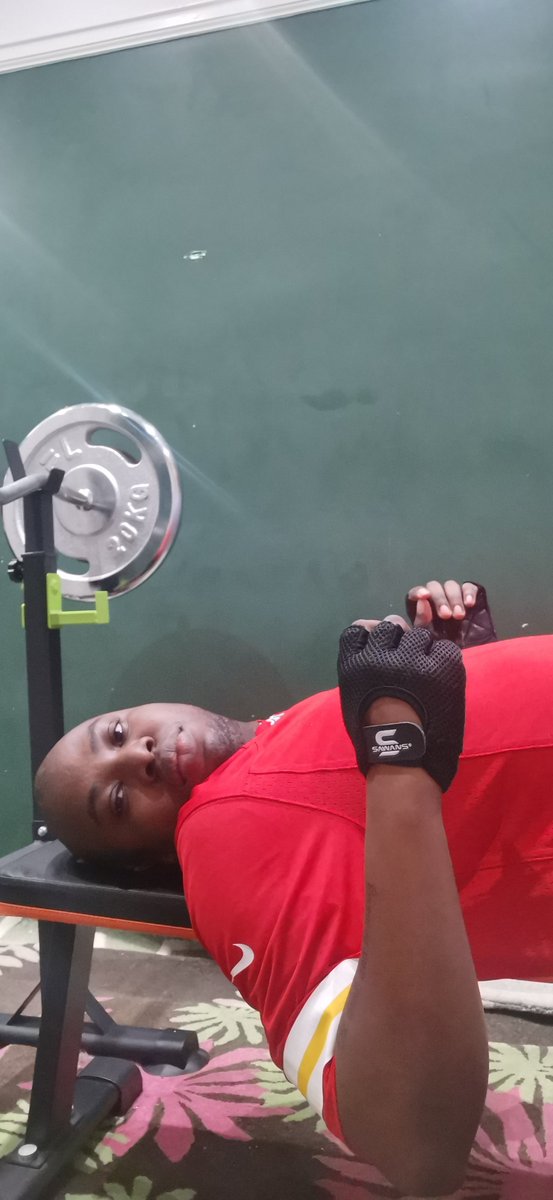 JDOTS24s's tweet photo. KING SHXT👑👑👑💙🏋🏿‍♂️💪🏿🏋🏿‍♂️💪🏿 https://t.co/jJZiGyE5P7