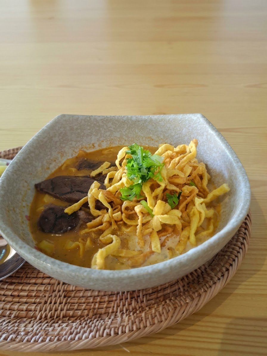 Tonaoyty's tweet photo. #ข้าวซอยเส้นแบนที่ถูกต้องหมอขอพักแปป
#รับนวดนอกสถานที่พะเยา
#นวดพะเยา #นวดโรงแรมพะเยา #นวดแก้อาการ #นวดผ่อนคลาย #สนใจแอดไลน์สอบถามเพิ่มเติมได้ค่ะhttps://t.co/5NVoDkobfc https://t.co/IYzrOT5v9C