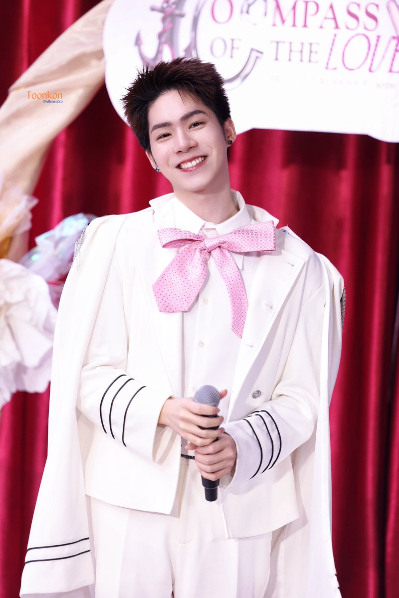 ellensai23 tweet picture