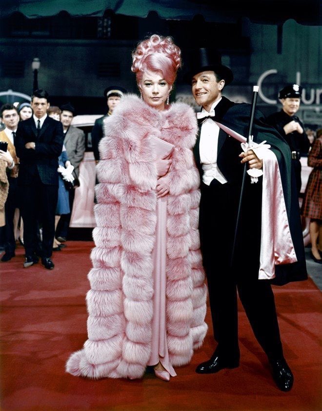 ifuliedownhere's tweet photo. Fashion in film https://t.co/s2QdHdnNEX