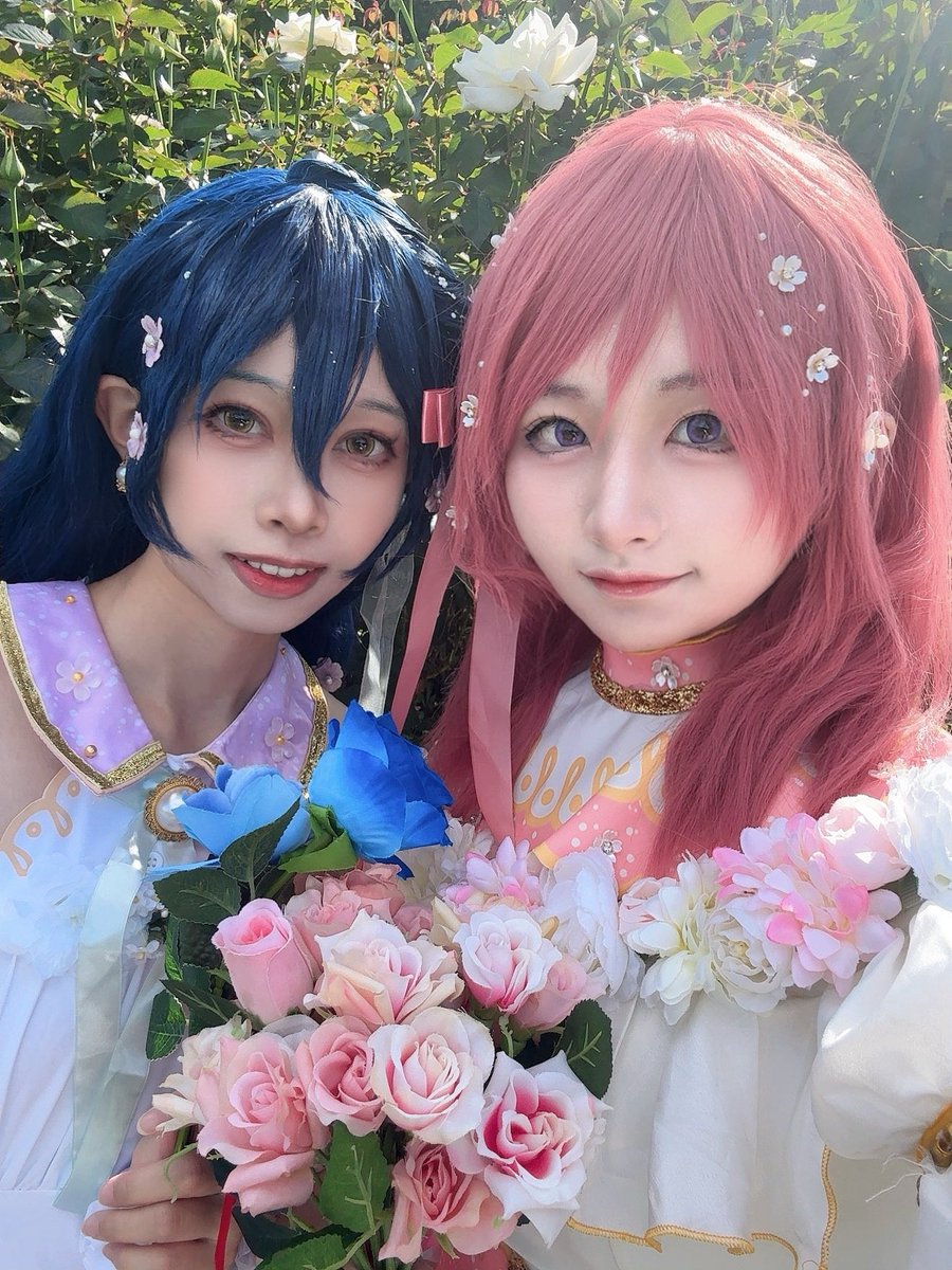arenki8's tweet photo. 薔薇園でうみマキしてきた！ ❤️💙 https://t.co/iaxwa5rmDt
