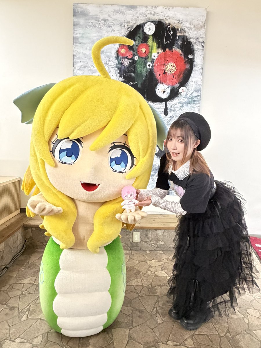 fxkurumi_info's tweet photo. 📉マチ★アソビVol.31📈

#FX戦士くるみちゃん」×「#邪神ちゃんドロップキック」スペシャルコラボステージ✨
大変カオスなイベントを見届けていただいた全ての皆さま…心から有難うございました‼
みんなで『追証ダンス』も踊れて大盛り上がりでした✨

これからもくるみちゃんと邪神ちゃんの活躍をお楽しみに！

#マチアソビ @jashinchan_PJ