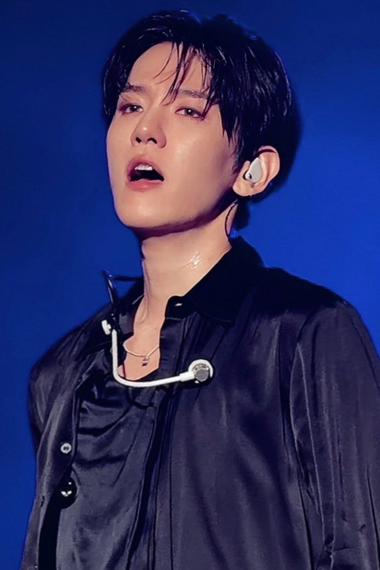 candybaek506's tweet photo. 사랑하는 백현시🥀🖤 https://t.co/XKmWJzLBnl