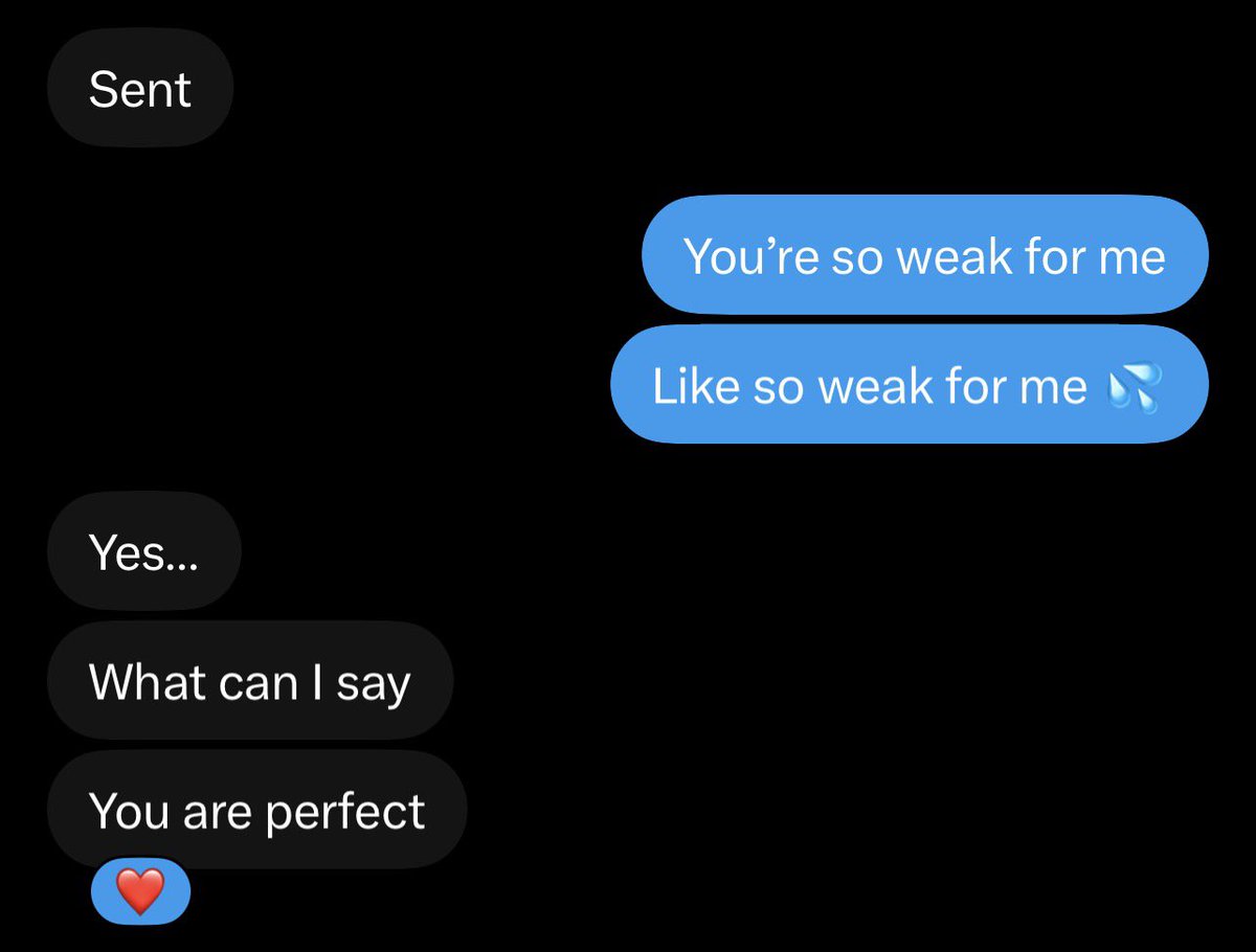 leak4urelia's tweet photo. See here, we’re living happy healthy lives. Unorthodox, I know. But trust me, we’re both happy, and my bank account is healthy. https://t.co/tr7Hdy06co