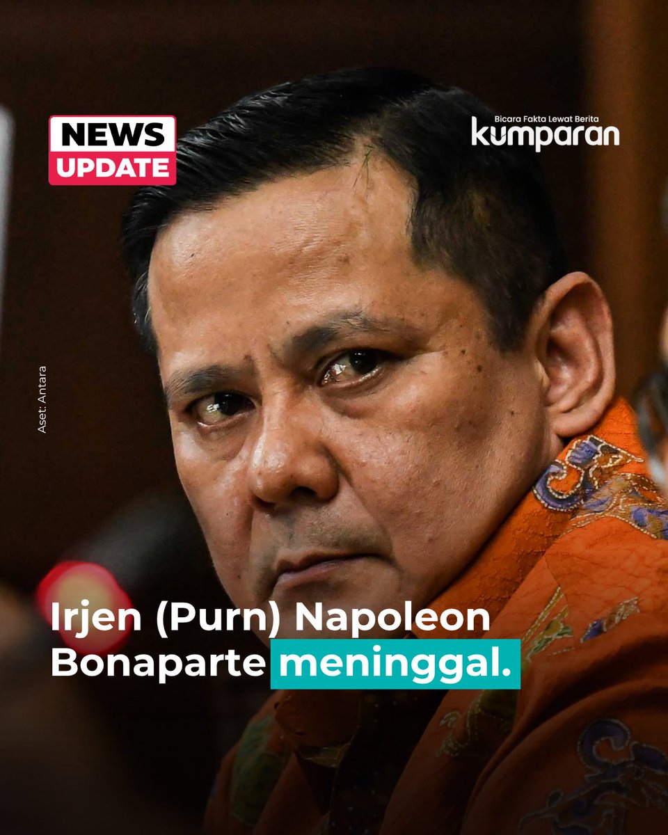 kumparan's tweet photo. Irjen Pol (Purn) Napoleon Bonaparte meninggal dunia di Rumah Sakit Universitas Indonesia (RS UI), Minggu (18/10). Pengacara Napoleon, Ahmad Yani, menyebut kliennya meninggal sekitar pukul 10.00 hingga 11.00 WIB.

Saat ditanya mengenai penyebab kematian Napoleon, Ahmad menyebut almarhum meninggal karena sakit. Namun, ia tidak mengetahui adanya penyakit yang diderita Napoleon sebelumnya.

“Sakit biasa sebetulnya. Sepengetahuan saya tidak ada penyakit,” lanjutnya.

Terkait pemakaman, Ahmad menyebut Napoleon kabarnya akan dimakamkan di pemakaman Polri di Bogor. Meski demikian, ia belum dapat memastikan jadwal pemakaman tersebut.

Napoleon Bonaparte merupakan purnawirawan perwira tinggi Polri lulusan Akademi Kepolisian (Akpol) 1988. Selama berkarier di kepolisian, ia berpengalaman luas di bidang reserse dan sempat menduduki sejumlah posisi strategis, termasuk sebagai Kapolda Sulawesi Utara hingga menjabat Kepala Divisi Hubungan Internasional (Kadiv Hubinter) Polri pada 2020. Namun, dia kemudian terseret kasus hukum.

Dia menjadi sorotan publik saat terlibat kasus suap kepengurusan red notice buronan kasus Bank Bali, Djoko Tjandra, pada 2020. Dalam kasus tersebut, ia terbukti menerima suap untuk menghapus nama Djoko Tjandra dari daftar pencarian orang (DPO) di Interpol. Atas perbuatannya, dia divonis 4 tahun penjara oleh Pengadilan Tipikor Jakarta.

Saat menjalani masa penahanan di Rutan Bareskrim Polri pada 2021, ia kembali terjerat kasus pidana atas penganiayaan dan lumuran kotoran manusia terhadap terpidana kasus penodaan agama, M. Kace, yang menambah vonis hukumannya selama 5 bulan penjara. Dia bebas bersyarat dari penjara pada 2023.

📸: Dok. Antara.
⁠
Baca selengkapnya dengan klik link di bio. Cari tahu berita update lainnya dengan download aplikasi kumparan di App Store atau Google Play.⁠

📝: newsupdate | update | news | oneliner | R025 | R384 | E169
#bicarafaktalewatberita #kumparan