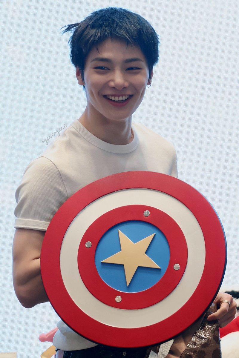 skzxfeliix's tweet photo. jeongin volverá en avengers doomsday https://t.co/xN4LWNZhZJ