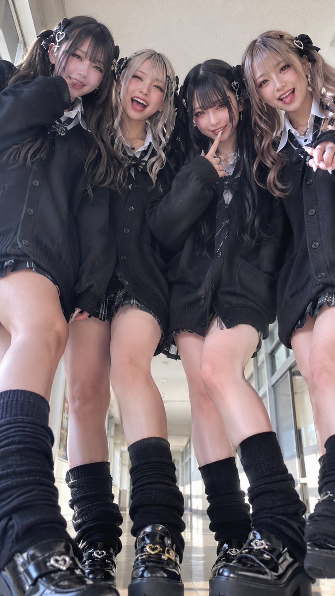 pranking1412's tweet photo. 地雷系学園🎀
#ミニスカートの日 https://t.co/8S7EbB6Ccs