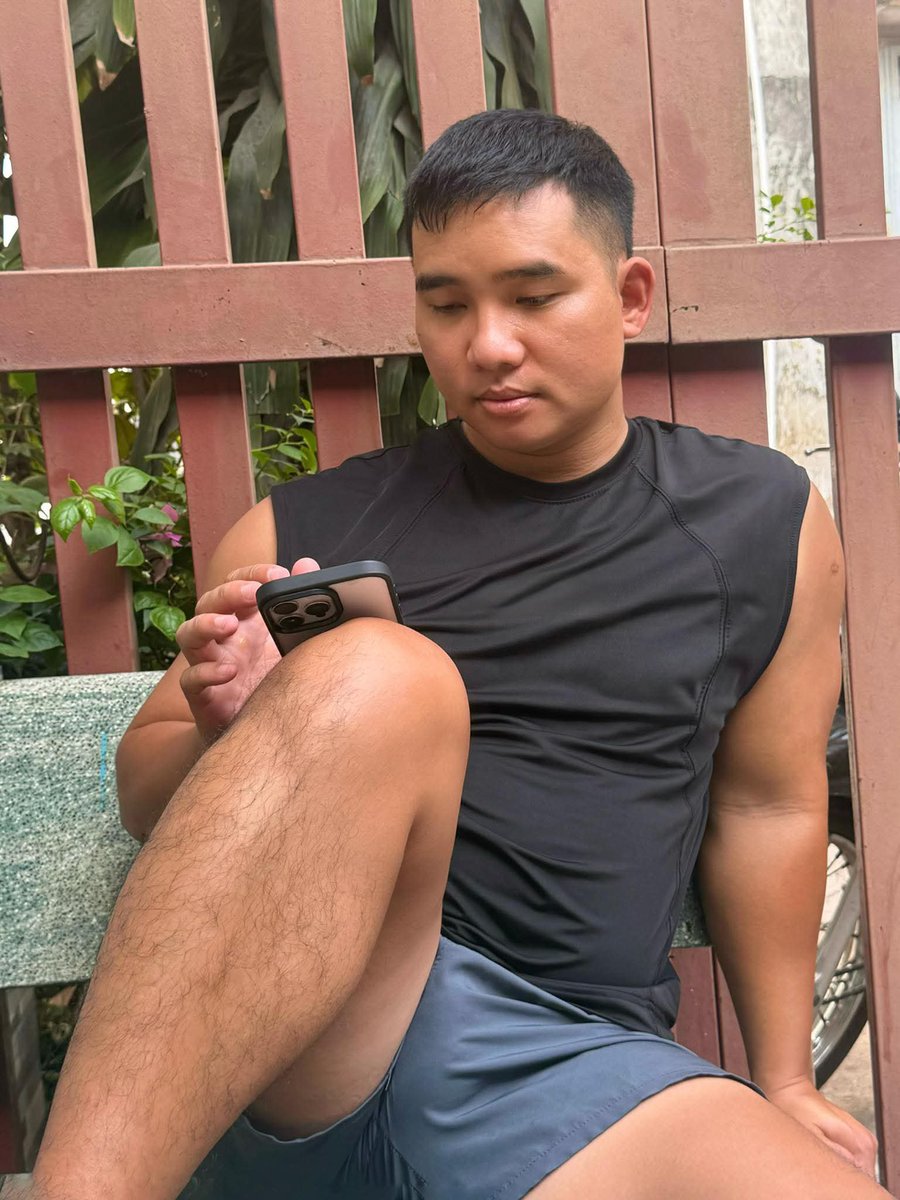 Shinno_43's tweet photo. Tambay while listening on Space https://t.co/qoUMcLwB3E