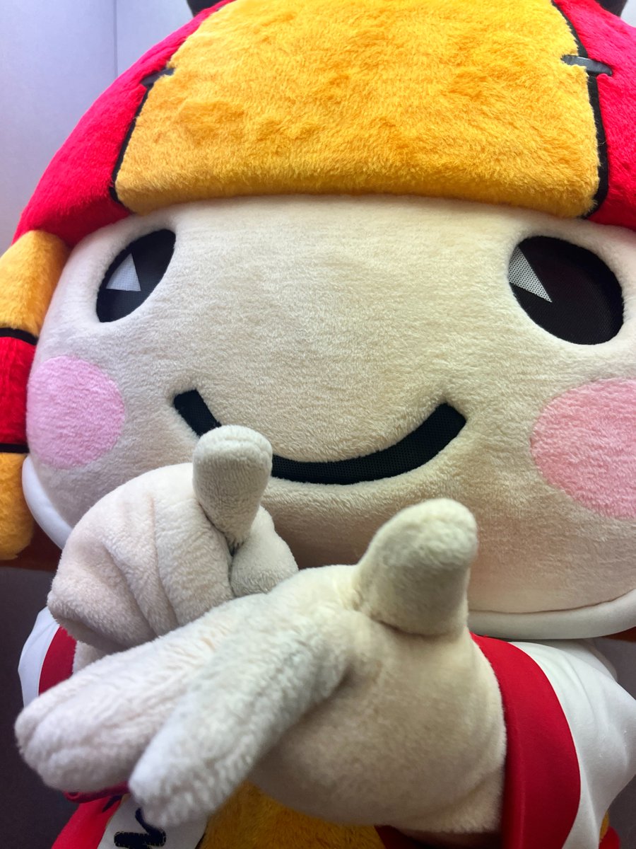 pullluq tweet picture