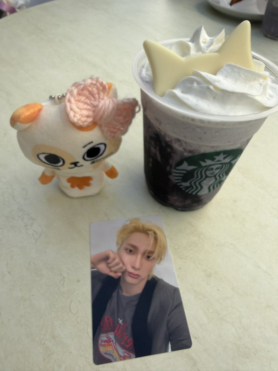 totoco94's tweet photo. ファイティン🩵

#BOYNEXTDOOR　　
#2026MAMAVOTE https://t.co/O7AKSxEaoD