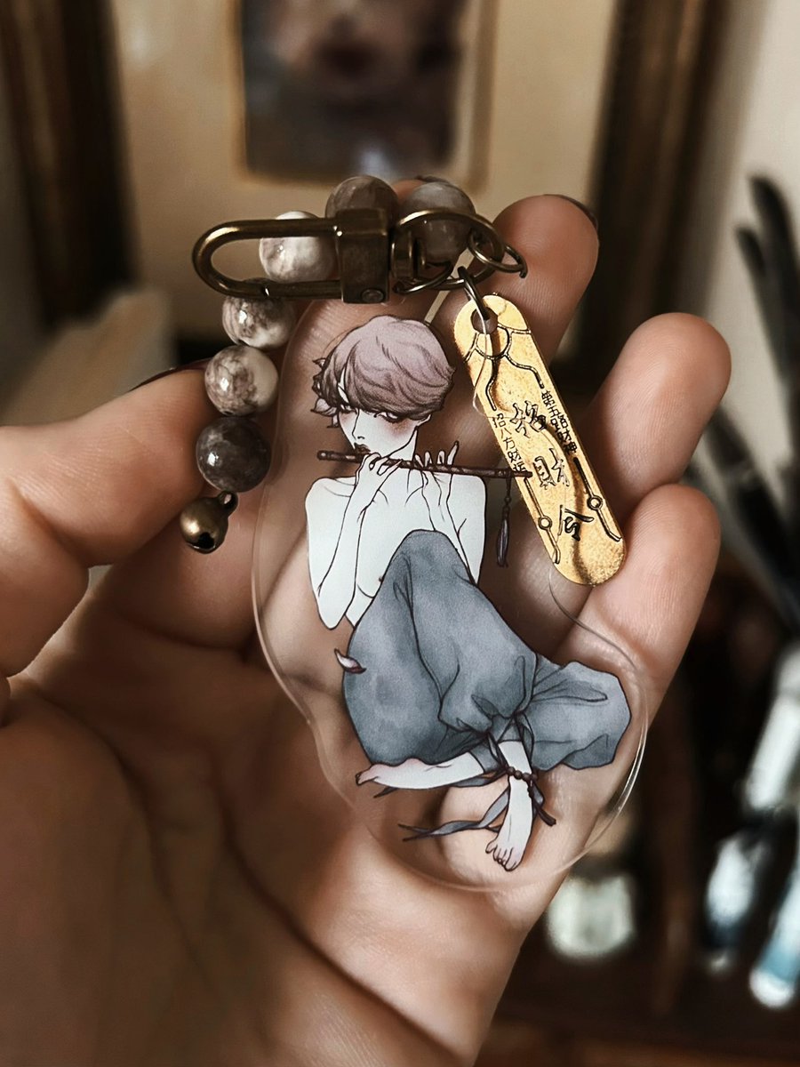 RJORII's tweet photo. Очень рада своему решению добавить к этому брелоку бусины. Кажется, будто бы только их и не хватало https://t.co/JFo8z4z1ST