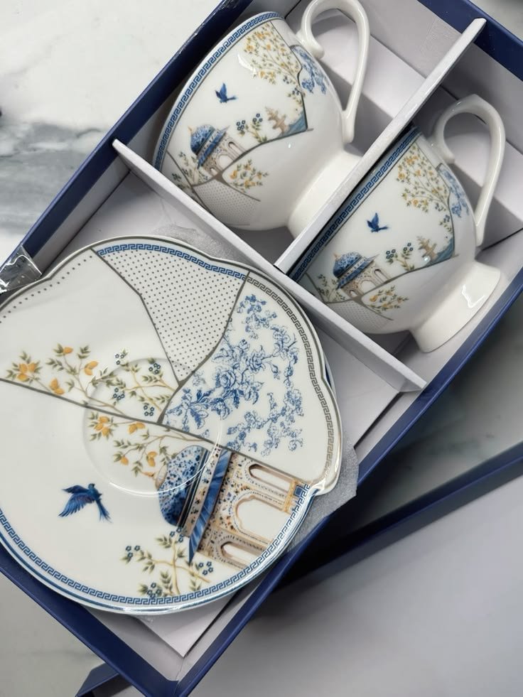 Bllury's tweet photo. Porcelain Teacup &amp; Saucer Set https://t.co/9QLO97q30G