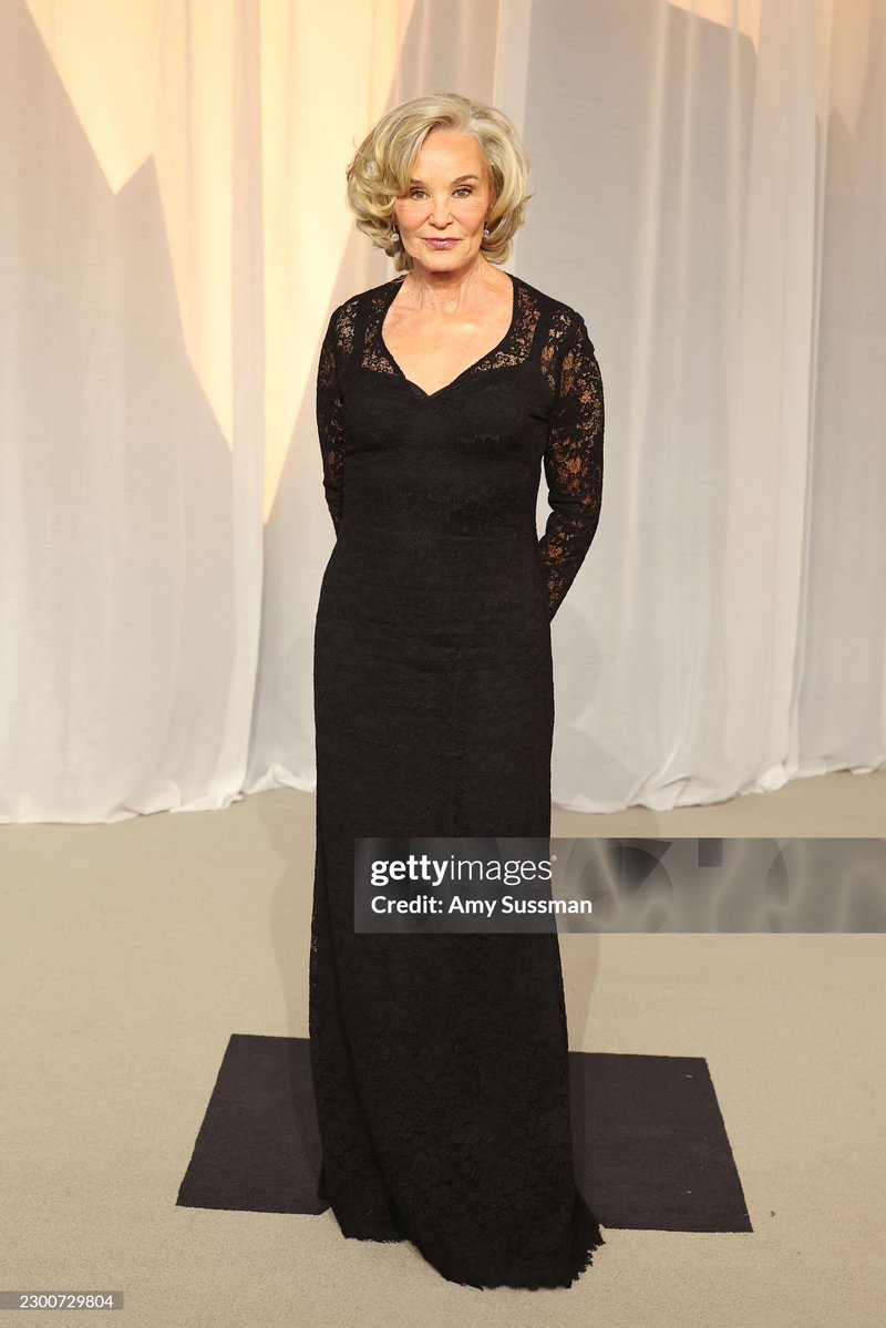 PopUpPL's tweet photo. Jessica Lange podczas 6 edycji Academy Museum Gala. https://t.co/MSpxNWq0E9