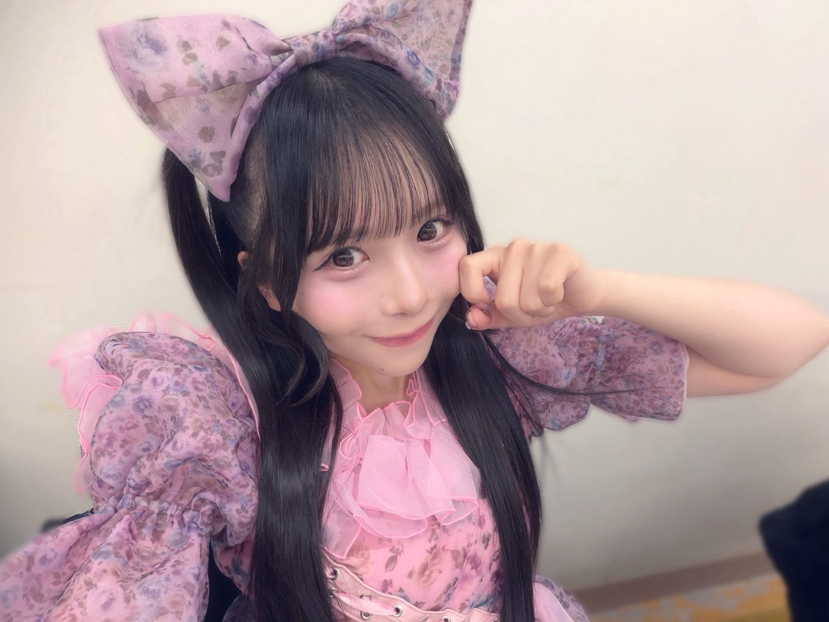 natsuka_ss0719's tweet photo. ナガシマスパーランド！ありがとう🎠🎀🤍
みんなと来れるなんてうれしすぎたよ〜♡

あ！みんななつかのクイズ正解した…？^ᴗ ̫ ᴗ^⚡️💖

また、みんなでナガスパ来れますように♡♡♡

 #すいすて https://t.co/JYSlCZaWxx