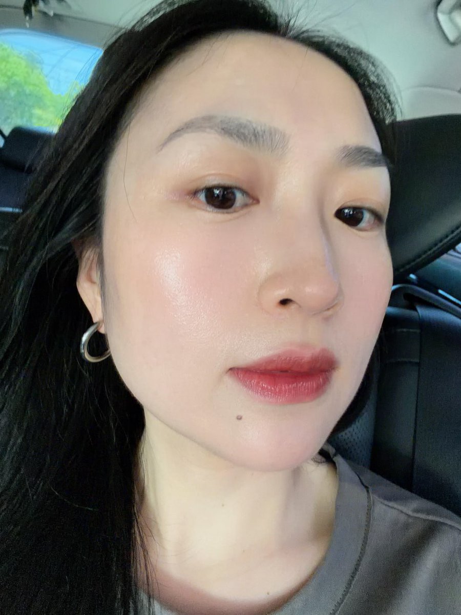 nnoah7458's tweet photo. 上一���性高潮都忘记了是什么时候了， 年龄大了真的没人喜欢了吗？ https://t.co/ytLnKU196P