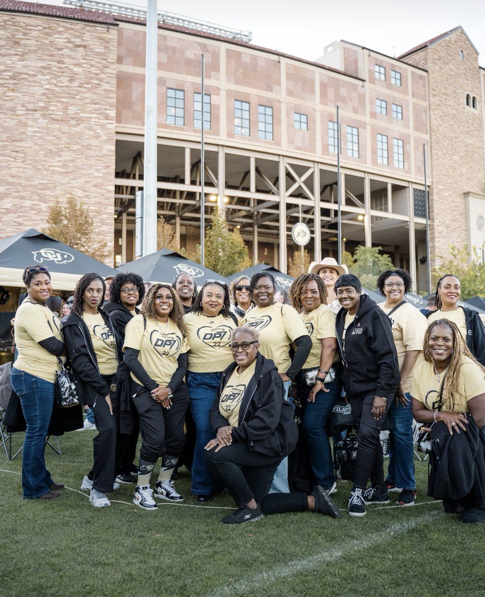 OneLoyalChick84's tweet photo. First Home Game this season…Posted Up at the Buff Walk 🦬🏈🖤💛#LLDP🕊️ https://t.co/Rrho0vSUuX