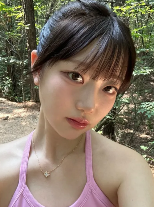 gokutsumi1986's tweet photo. デカ尻がランニングしてたら見ちゃいます…？ https://t.co/x2Uxd4EEOp
