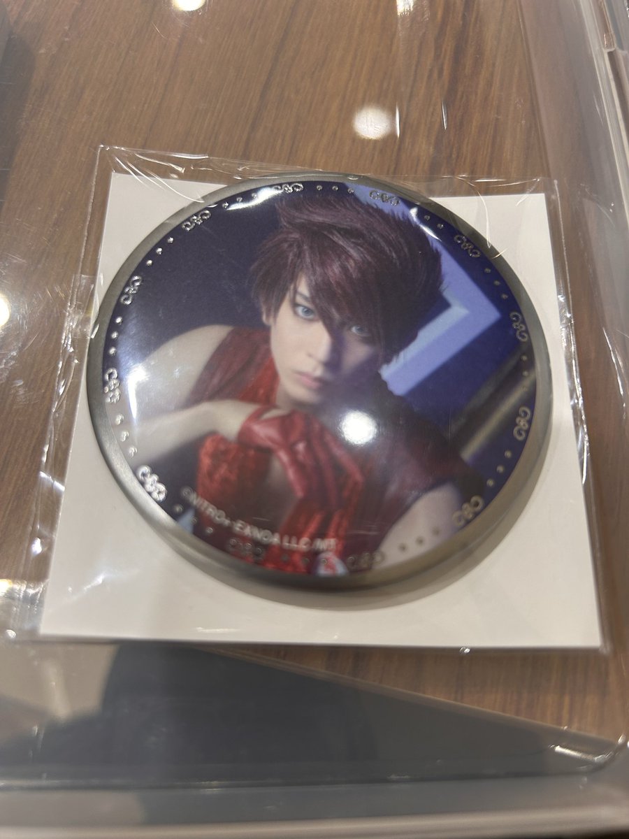 anpu_zatt's tweet photo. 【譲渡/交換】ミュージカル刀剣乱舞 刀ミュ  月夜一縷 ランダム缶バッジ

譲)大包平c
求)大包平b

18日手渡し https://t.co/KzGnZNIVvo