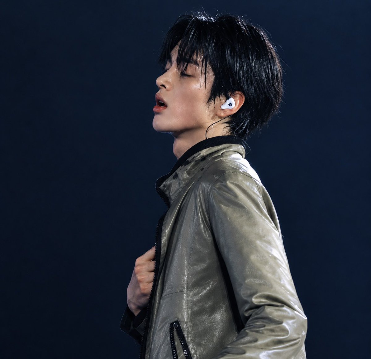 Sofilkeonho's tweet photo. DAMMMM🔥

#KEONHO #건호 #ゴンホ #CORTIS https://t.co/HVPPw9VGHx