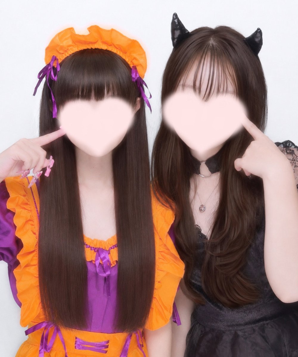 n__y_O12's tweet photo. 鬼滅のおたくの子と2日間遊んできた！
ハロウィンコスプリもしてきた͈ᴗ̀ ̫ᴗ́ ͈
わたしどっちだー https://t.co/jHQALpIvgU
