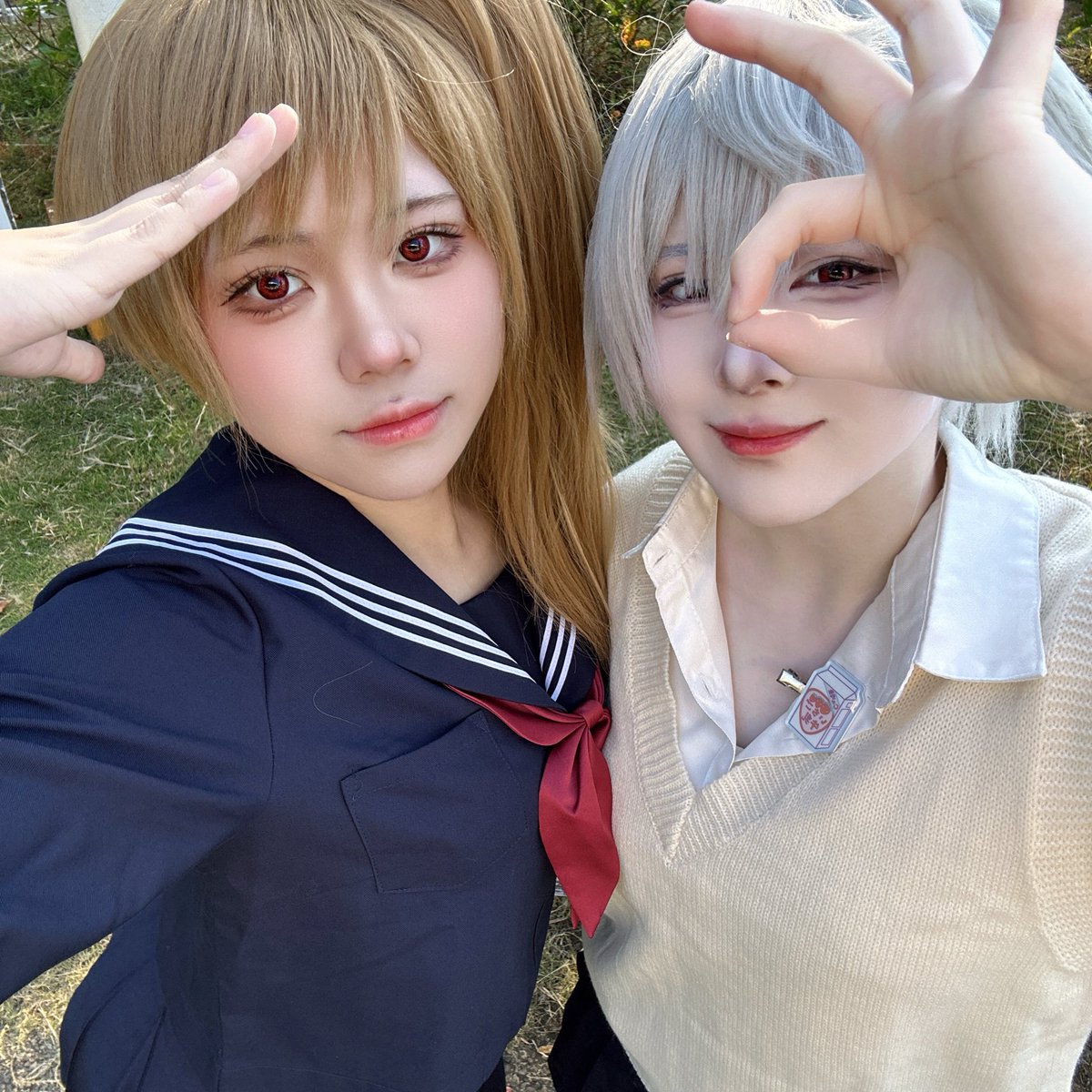 bo__ro_cos tweet picture