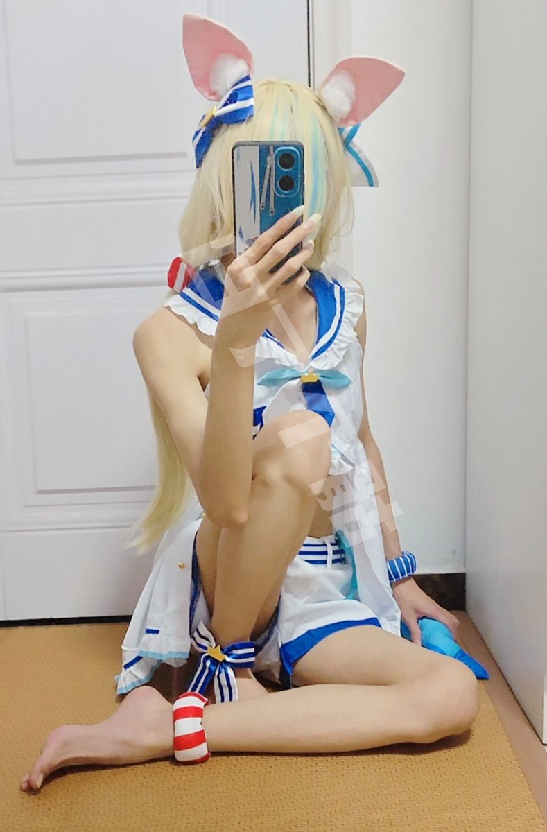 bilegk199535's tweet photo. Sameko Saba小鲨鱼可爱捏~
不过老大，我们这样穿真的会有人喜欢我们吗
#男娘 #saba #小鲨鱼 #手绘 https://t.co/if7xW9rjS2