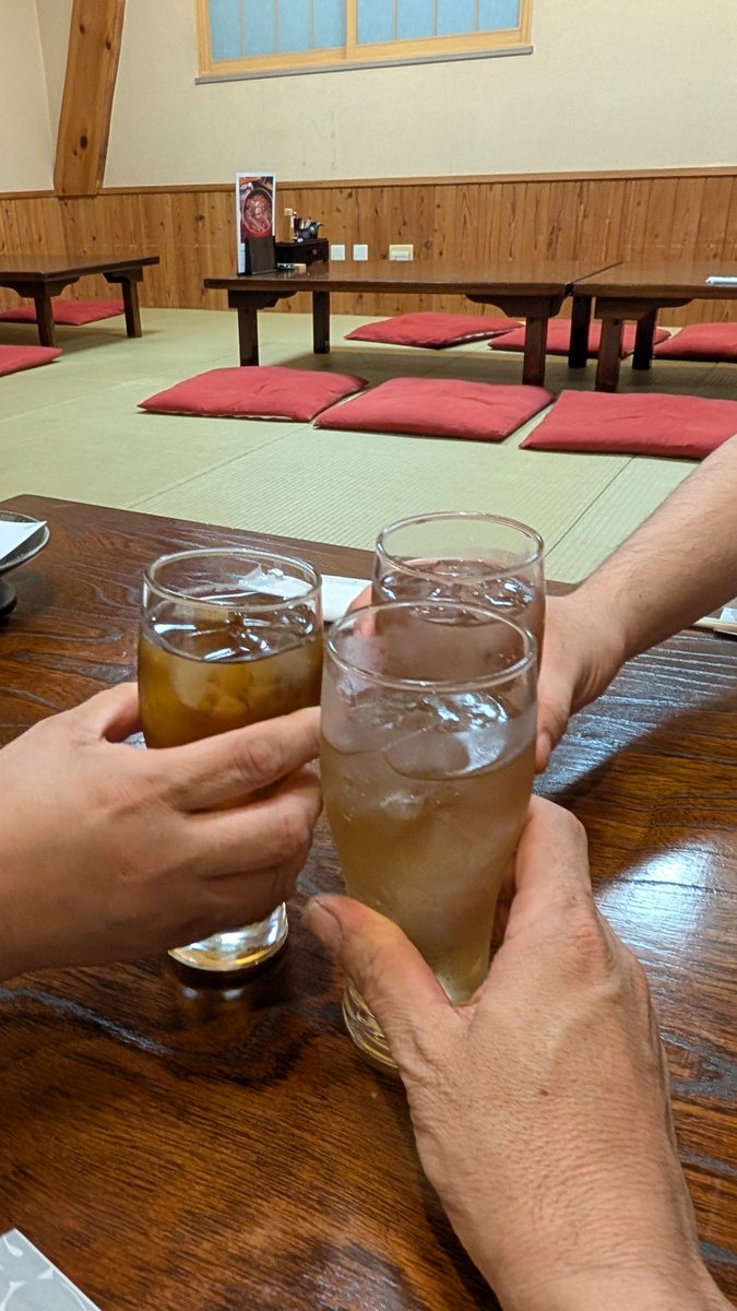Ryuknight_2's tweet photo. #うなぎ中庄
家族で、会社で、
トモコレモデラーで
ちょこちょこお邪魔してた鰻屋 中庄さん

今月30日で閉店となり
食べに来ました
ひつまぶししかたべてないけど
良い思い出の場所です https://t.co/w2Oq09qvN7