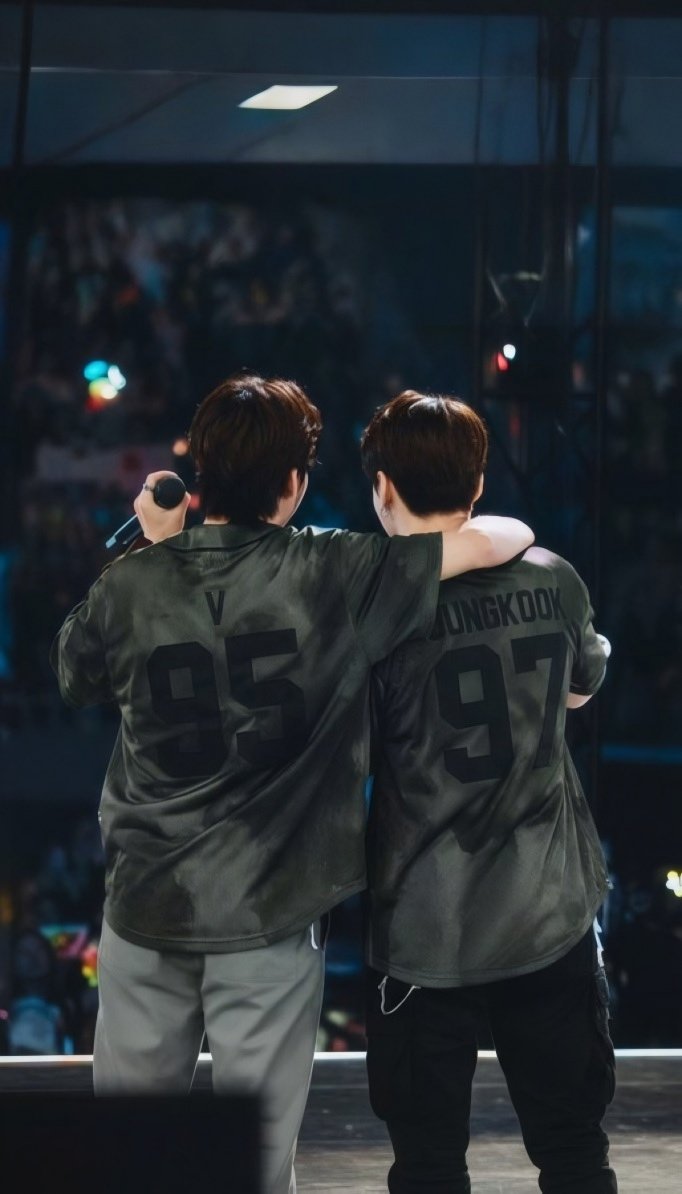 aprilthyng's tweet photo. @vkookfss Yg ini? https://t.co/j3r63wWeoG