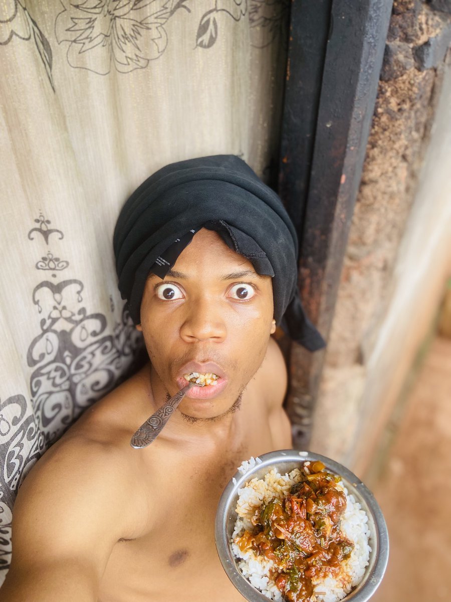 Pascaldey4you's tweet photo. That village boy is back from shrine church its time to start engaging all my mutuals, come lets enjoy Sunday rice. https://t.co/pwuqC2i5PF