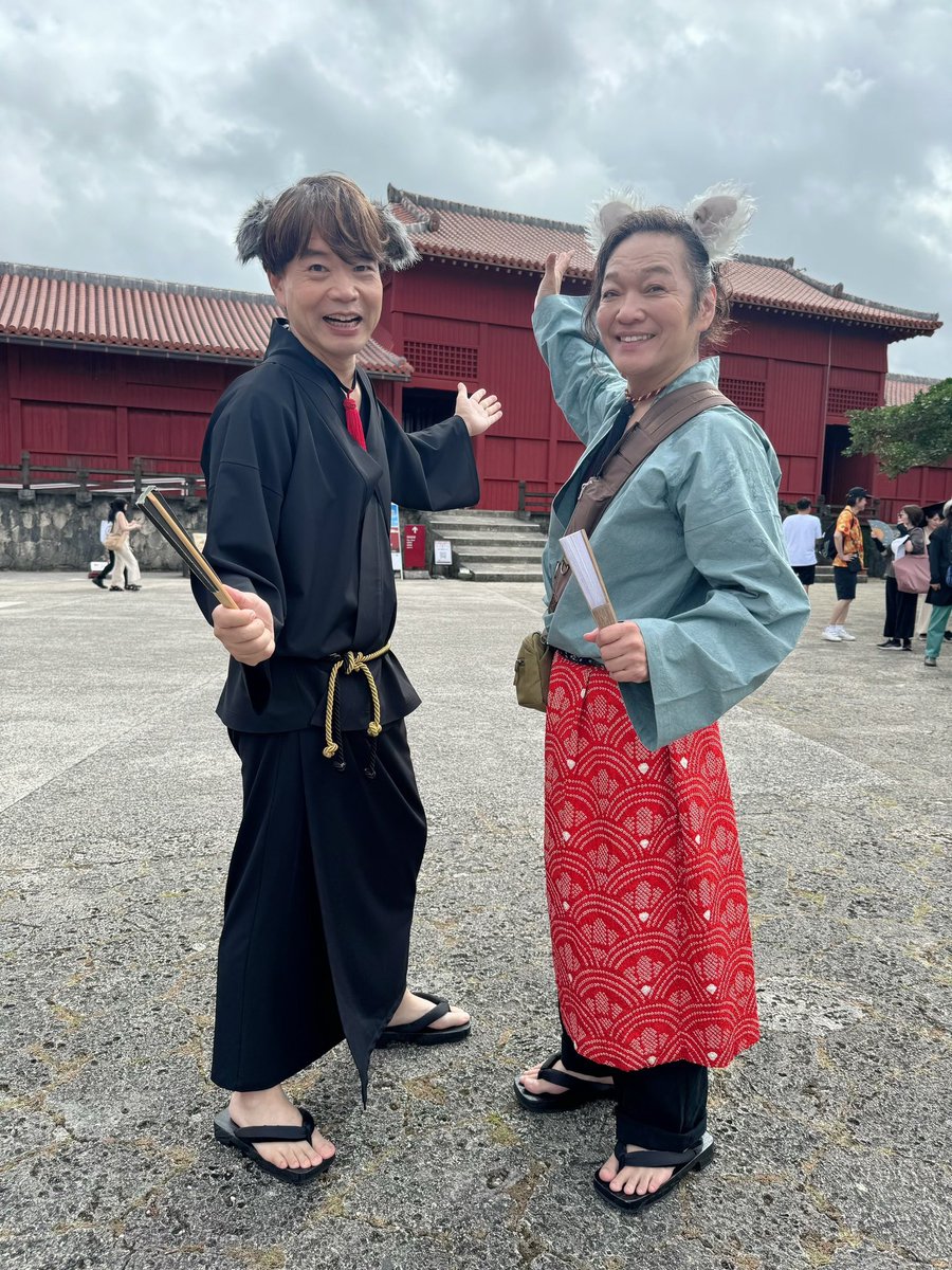 aoni_official's tweet photo. #中井和哉 

【旅する音楽朗読劇「ご当地 愛犬わをん 沖縄編」】
〈10月17日(土)18日(日)開催@沖縄〉

阿形役山口勝平さんと吽形役中井和哉に加え、ゲストにシーサー役高木渉さん、土佐闘犬役小野大輔さんを迎え、2日間3会場での公演を盛況のうちに終えました！
旅の思い出をお届けします。

#愛犬わをん