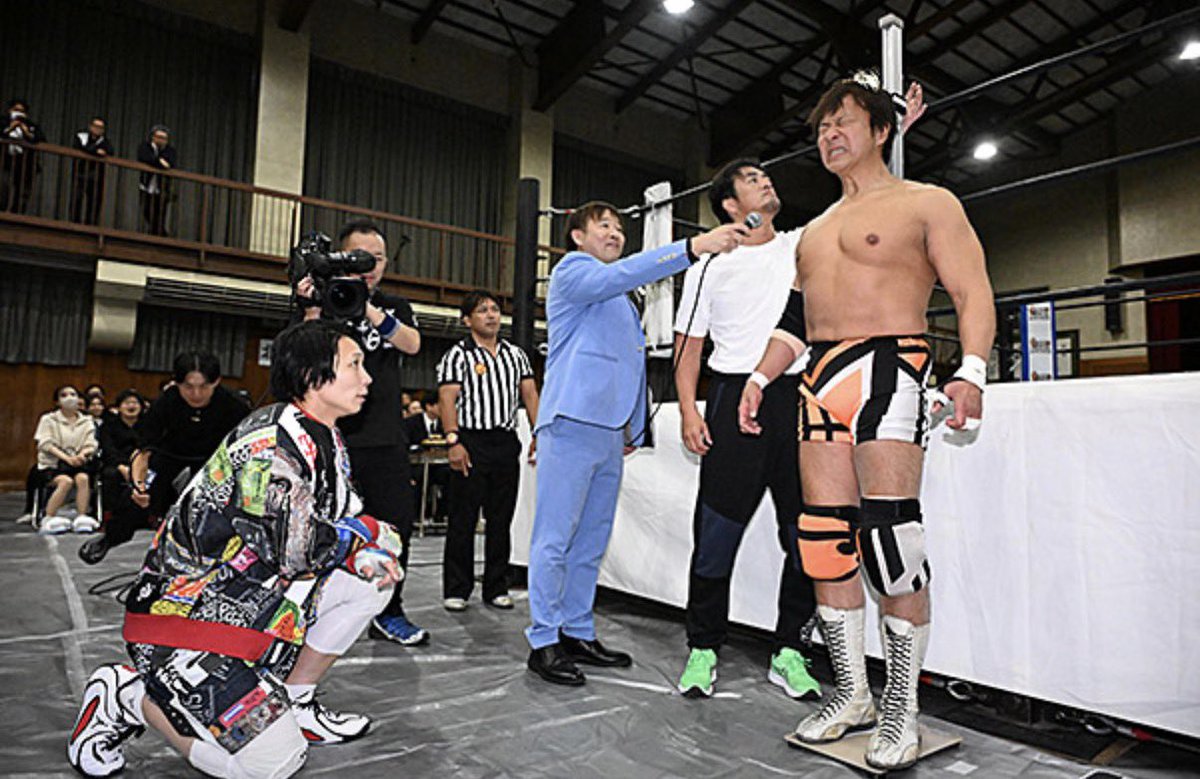 cozy_lariat's tweet photo. 石狩大会に向けて、何度もジムへ行き、汗をかきまくった。

そして結果は、減量失敗。

IWGP Jr.ﾍﾋﾞｰ級の王者どころか、挑戦権も得られなかった。

試合も短時間でフォール負け。

もちろん悔しい。でも悔しさと同レベルで、試合できた喜びがある。

撮影会もそう。人に喜んでもらえて凄く嬉しい。 https://t.co/tNVFJnz2XX