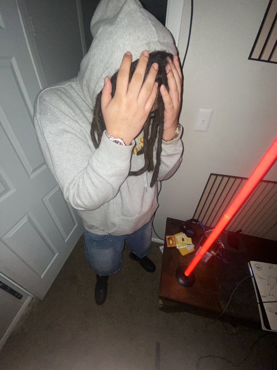 NandoBando1k's tweet photo. Real Trench baby i eat noodles and hot chips 🍜 https://t.co/LQODRNXvqM