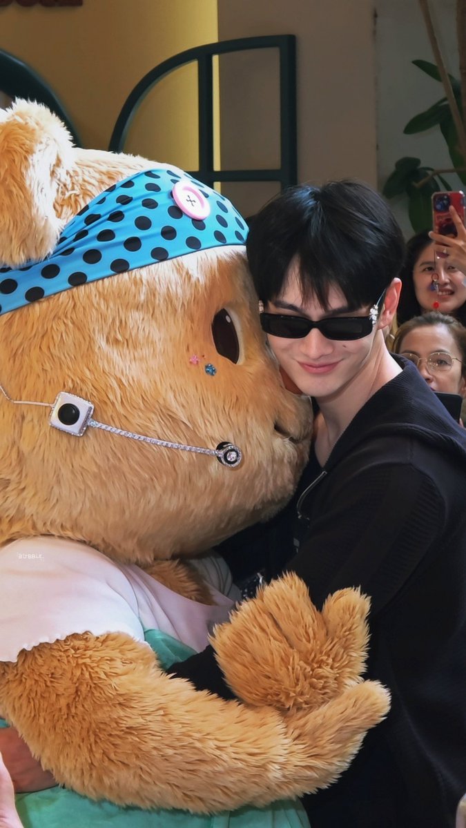 Bbubble_03's tweet photo. ป๊ะป๊าเขาก็รักของเขาอะเนาะะะ💭🧸🪄

#Butterbear #ด้อมน้องเนย 
:#pavelphoom _ @pavelphoom ₍^.ꞈ.^₎⟆ https://t.co/T0hjvU6mh6